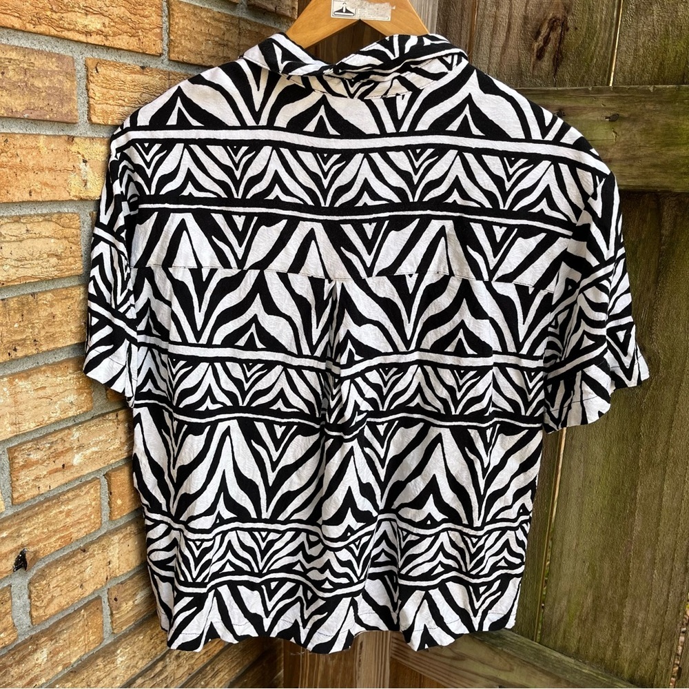 Jane and Delancey Black and White Zebra Print Patterned Button Down Shirt - Picture 3 of 3